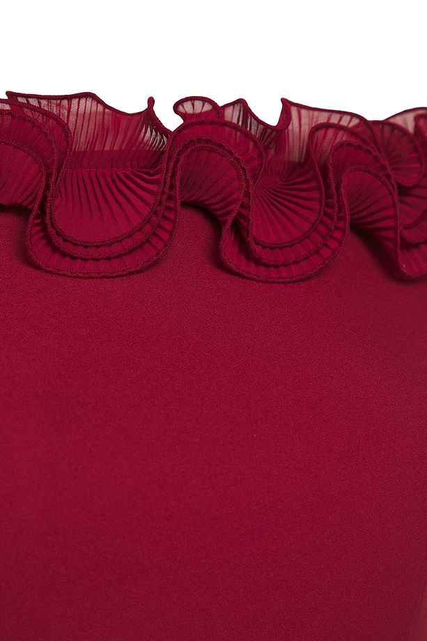 Bordo Madonna Yaka Fırfırlı Yırtmaçlı Dokuma Büyük Beden Elbise TBBSS25AH00142 - 6