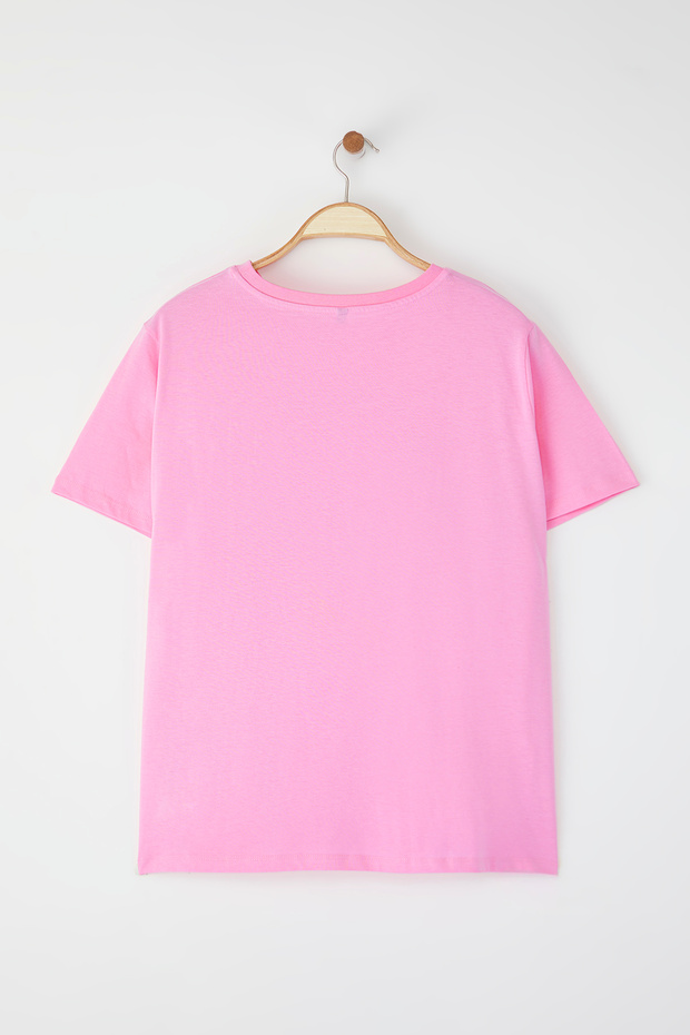 Pembe Önü Fırfırlı Kalp Detaylı Relaxed Fit Büyük Beden T-shirt TBBSS25BF00022 - 7