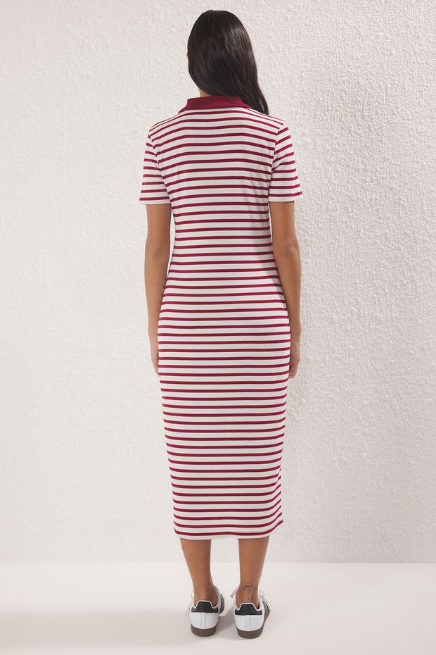 Bordo Çizgili Polo Yaka Midi Esnek Örme Elbise TWOSS25EL00360 - 4