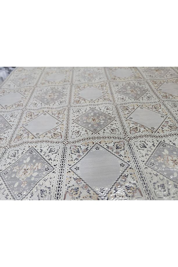 Lüks Kare Desenli Şeffaf PVC Masa Örtüsü Modern, Silinebilir ve Şık Koruma - 4