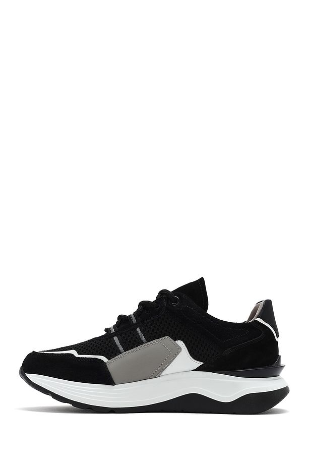 Erkek Siyah Bağcıklı Kalın Tabanlı Deri Sneaker 25SFD795014 - 2