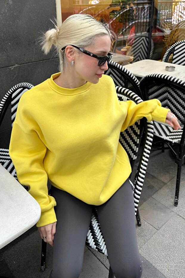 Sarı Bisiklet Yaka Basic Sweatshirt MG1559 - 5