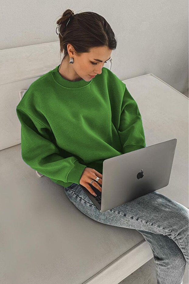 Yeşil Bisiklet Yaka Basic Sweatshirt MG1559 - 4