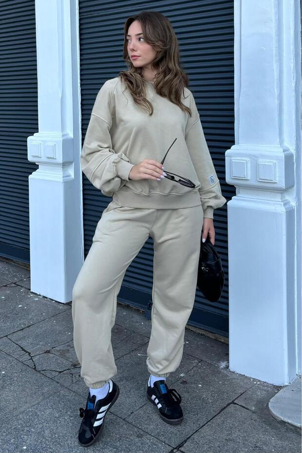 Beige Crew Neck Women's Tracksuit Set with Arma Detail Mg2186