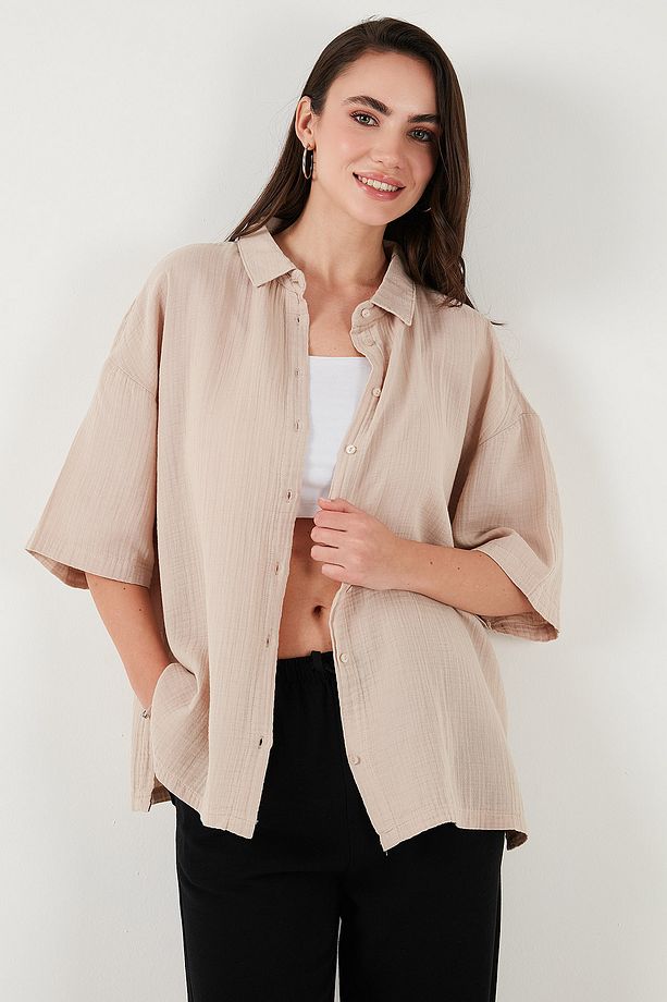 Pamuklu Regular Fit Yırtmaçlı Kısa Kollu Gömlek GÖMLEK CF25S166965 - 4