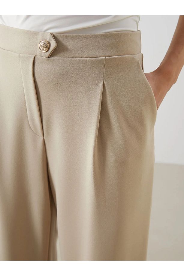 LCW Vision Bej Loose Fit Krep Kadın Pantolon - 3