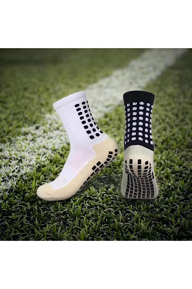 زوج من الجوارب الرياضية - 2