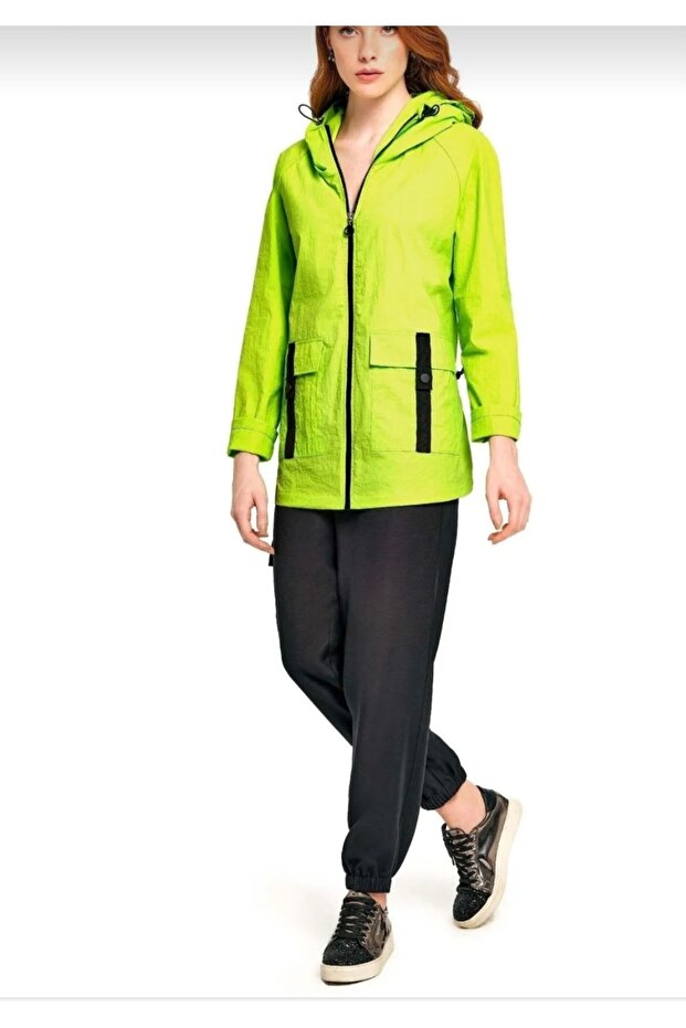 Guitar KADIN TRENCH MONT