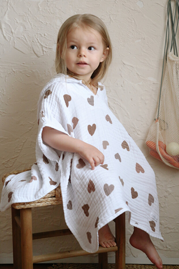 100% Natural Organic Muslin Heart Patterned Baby Kids Poncho 4 Layer Ultra Soft Beach Bathrobe Bath