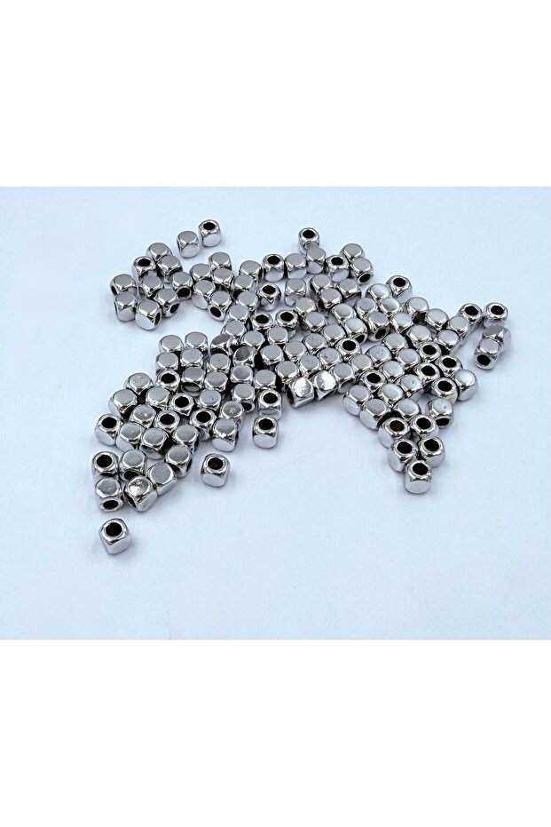 Non-Blackening Metal Cube Silver Spacer 50 Pieces 4 mm