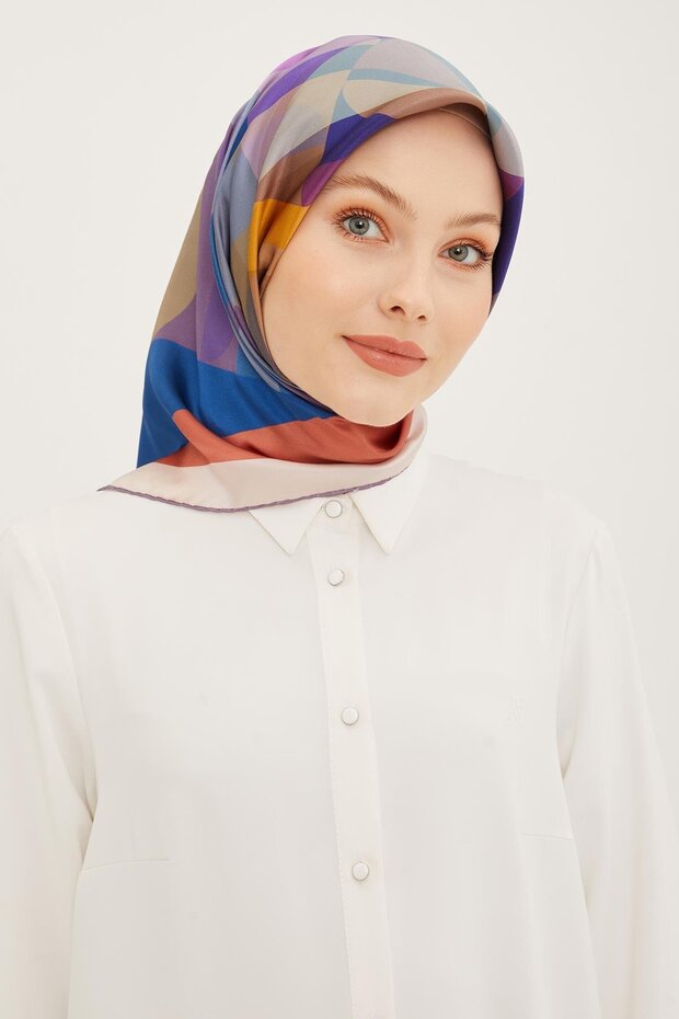 وشاح حريري تيفيل 8901D E23YA8901D02-34