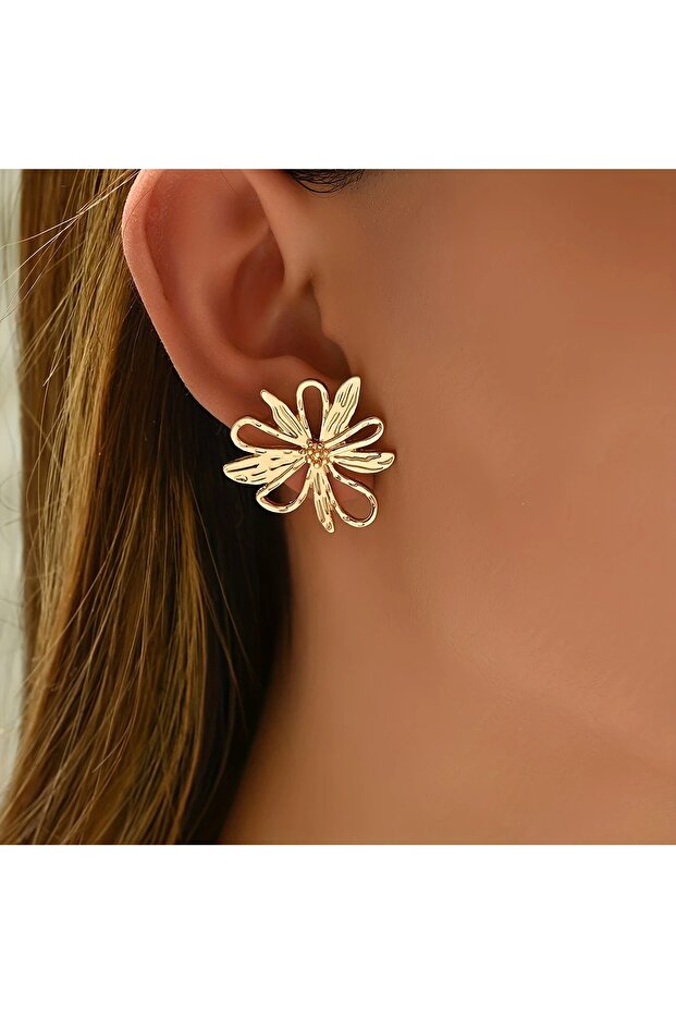 Rose Leaf Patterned Design Earrings - 2