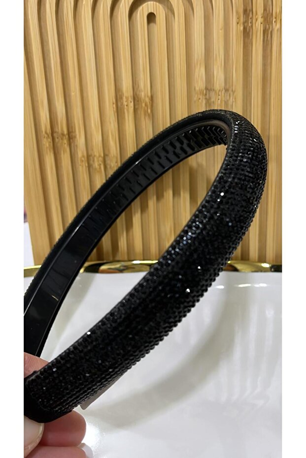 SİYAH TAŞLI SİMLİ TAÇ - 1