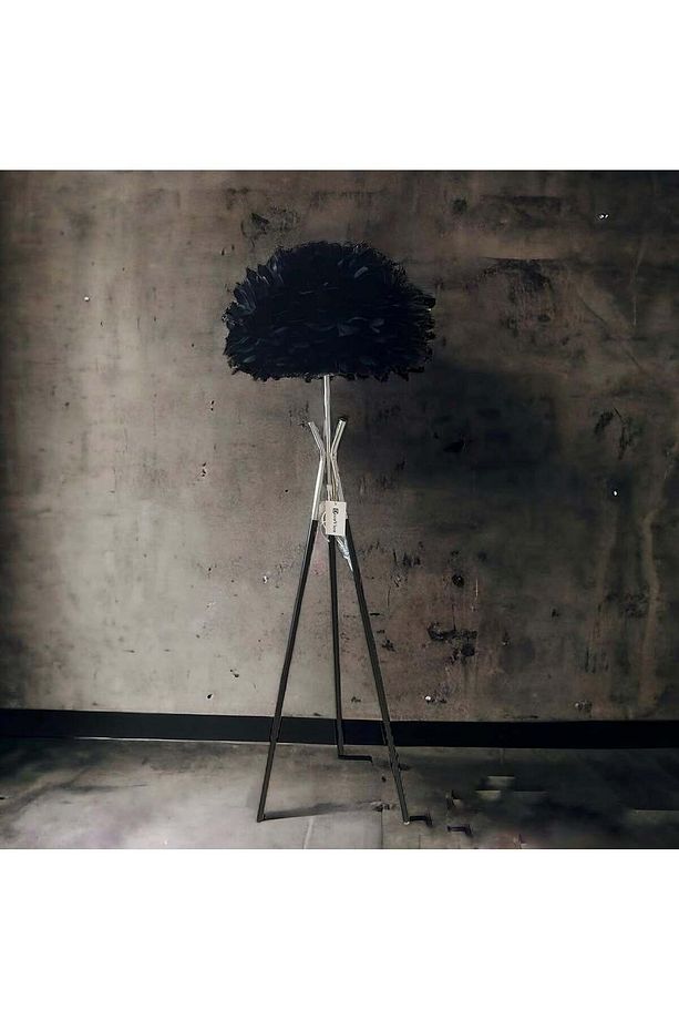 Metal Ayaklı Tüylü Tripod Lambader - 2