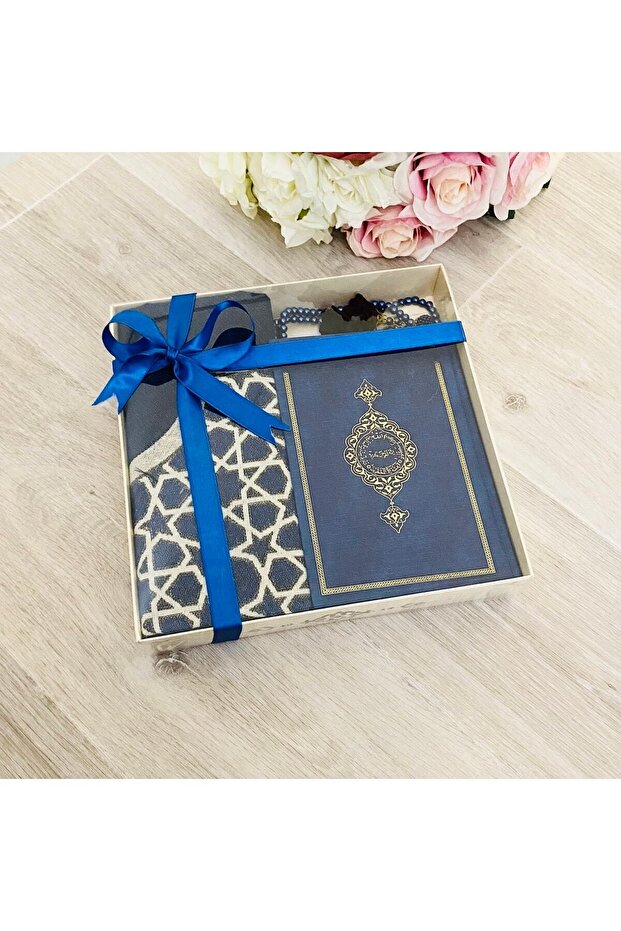 Şehr-I Ottoman Dowry Gift Luxury Prayer Rug Quran Set