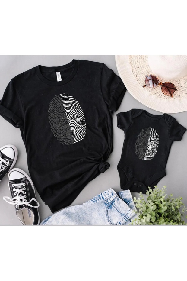 Black and White Fingerprint Father Son Daughter Tshirt Zıbın (Eyeken Is the Price of 1 Piece)