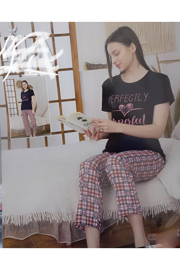 Lils Women's Black Plaid Combed Pajama Set