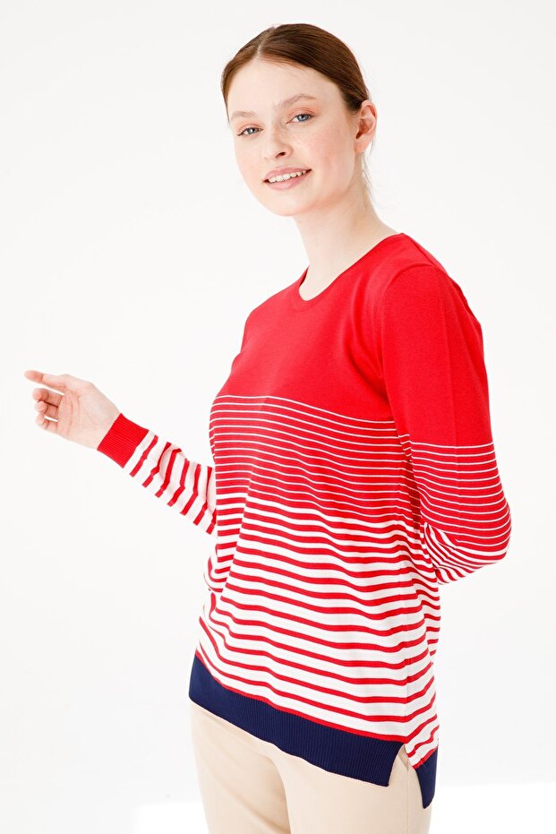 Women's Crew Neck Long Sleeve Striped Thin Knitwear Blouse Red