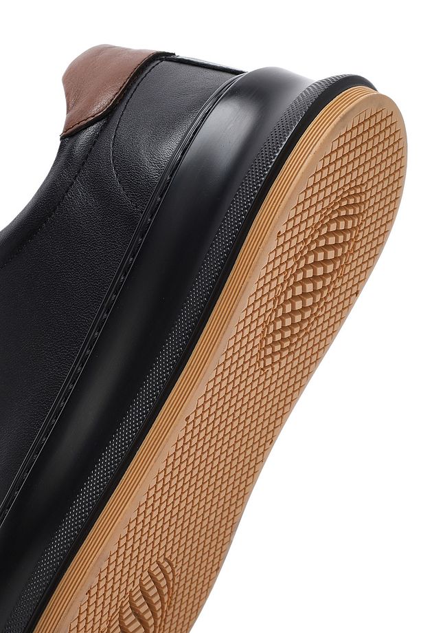 Erkek Siyah Bağcıklı Kalın Tabanlı Deri Sneaker 25SFD675118 - 8