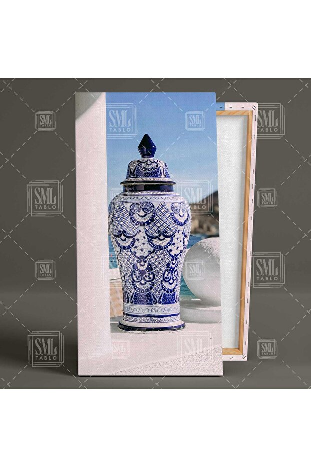 Mavi Çini Desenli Vazo Bodrum Evi Boyuna Dikey Kanvas Tablo - 2