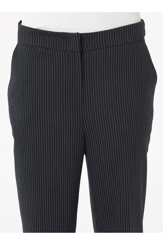 Stripe Patterned Trousers - Navy Blue - Refka - 4
