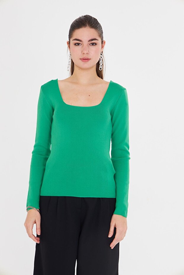 Geniş Yaka Triko - 3