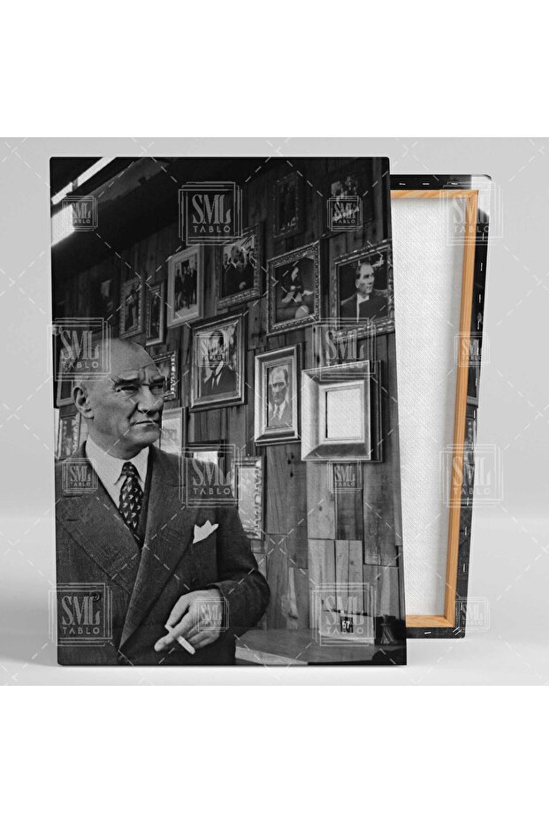 Mustafa Kemal Atatürk Elinde Sigarasıyla Karizma Adam Türk Dikey Kanvas Tablo - 3