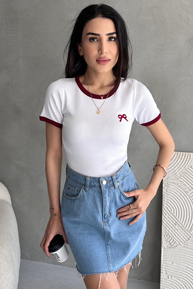 Women's White Bow Embroidered Contrast Ribbed Knitted Blouse
