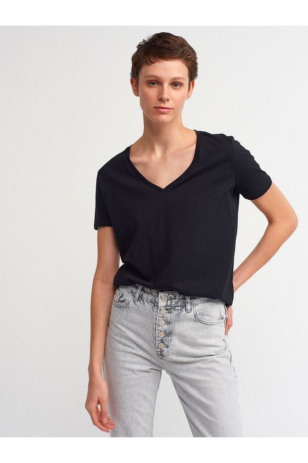 3470 V Yaka Basic T-shirt-siyah - 1