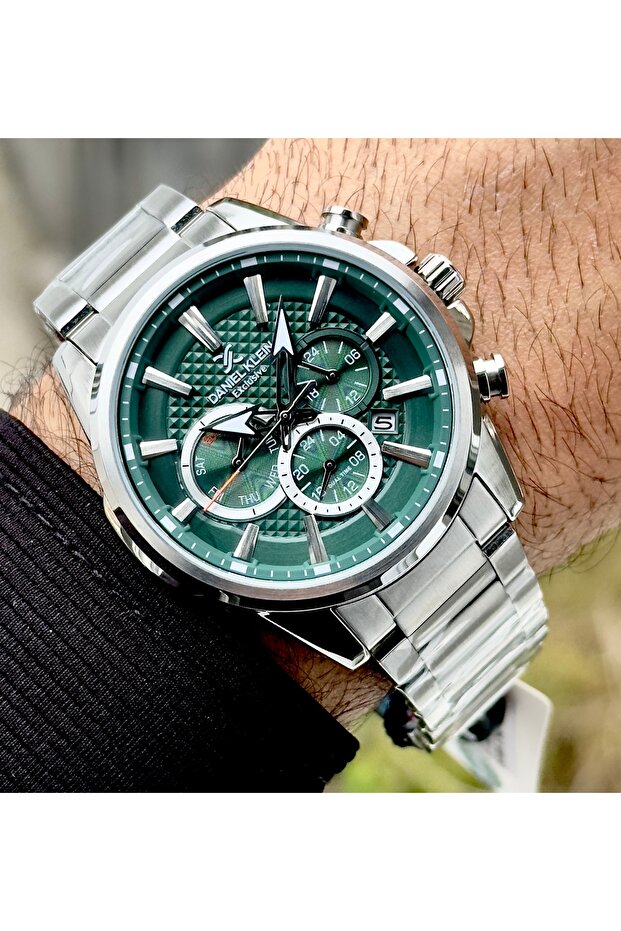 Men Wrist Watch 3 Atm Waterproof Stainless Steel Band