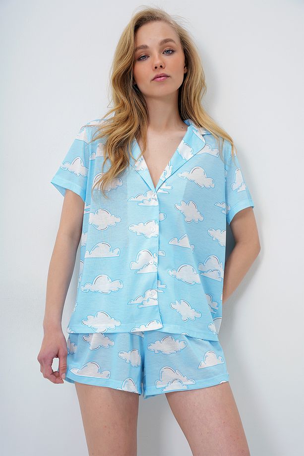 Kadın Mavi Bulut Desenli Örme Pamuklu Gömlek Ve Şort Pijama Takımı PJM-X13887 - 3