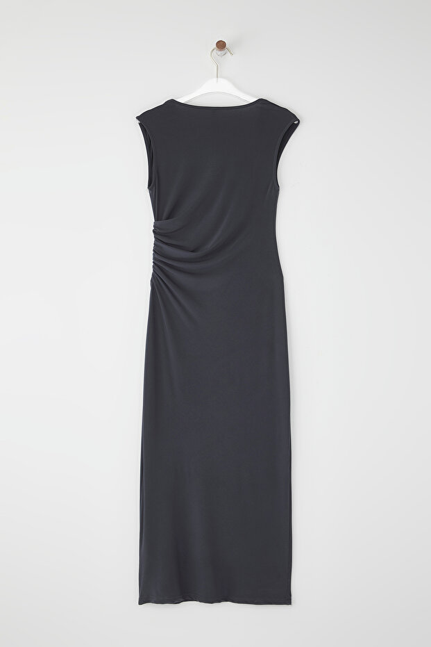 Antrasit Düz Büzgü / Drape Maxi Asimetrik Yaka Detaylı Örme Elbise TWOSS25EL00677 - 7