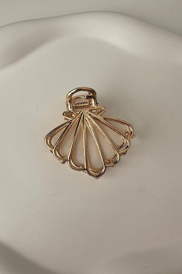 مشبك معدني منقوش على شكل صدف - مقاس 4 سم - 2