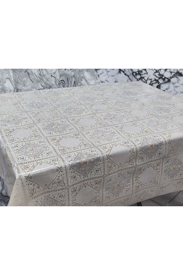 Lüks Kare Desenli Şeffaf PVC Masa Örtüsü Modern, Silinebilir ve Şık Koruma - 5