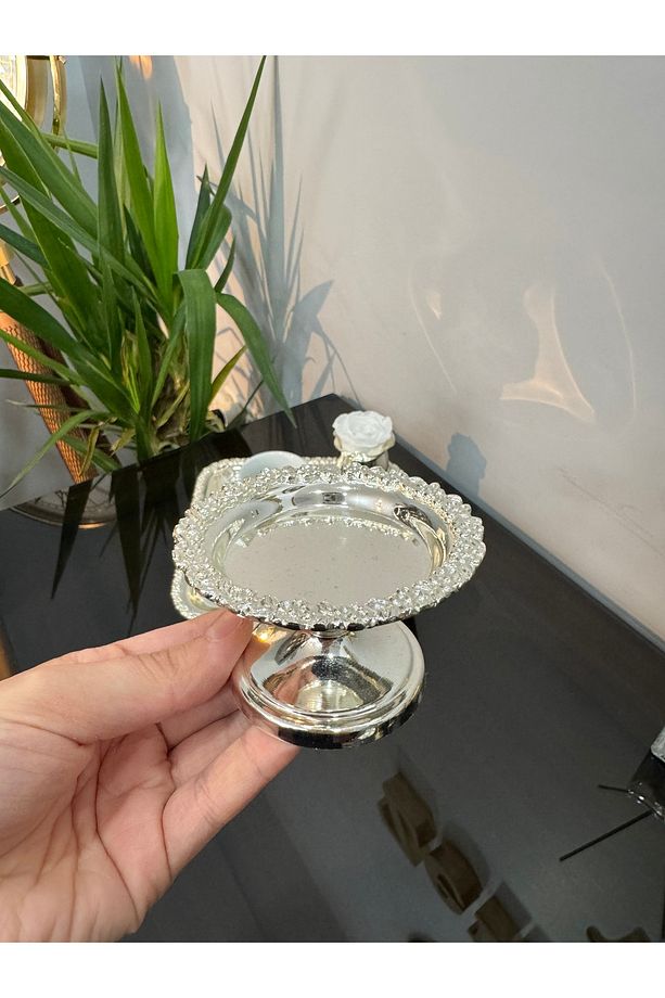 AVANGARDE GÜMÜŞ KAPLAMA GÜL BORDÜRLÜ DAMAT KAHVE SETİ - 4