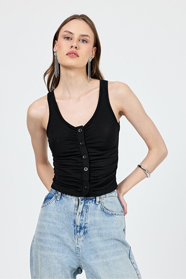 قميص داخلي أسود بياقة على شكل حرف U وأزرار 13298 - 3