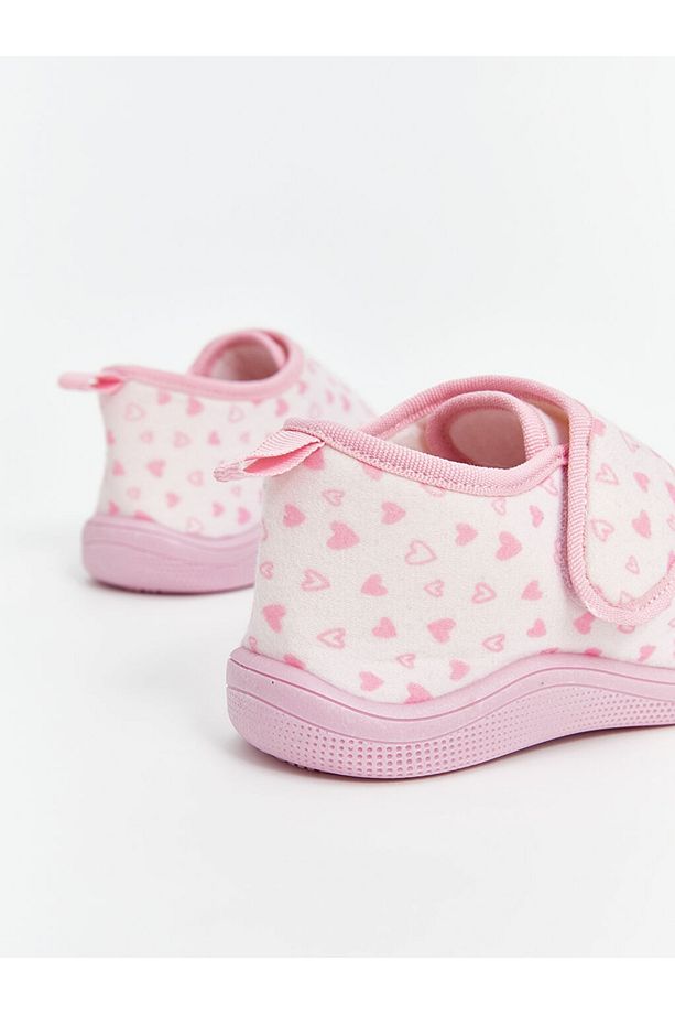 LCW STEPS Barbi Baskılı Kız Bebek Panduf - 4