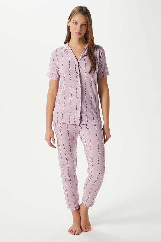 Kadın Spring Yumuşak Doku Lila Bahar Dalı Ön Düğmeli Kısa Kollu Pijama Takımı - 4