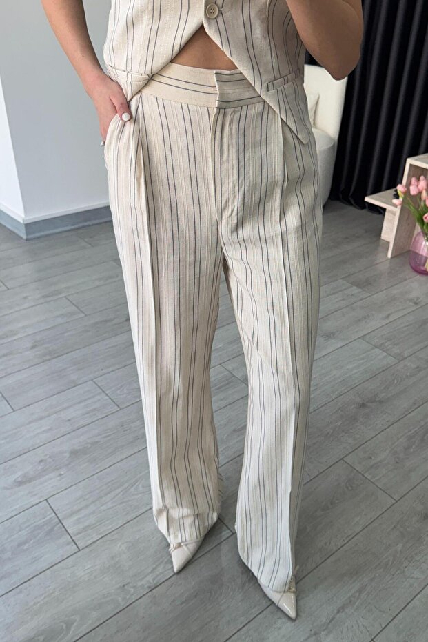 Striped Natural Linen Set - 6