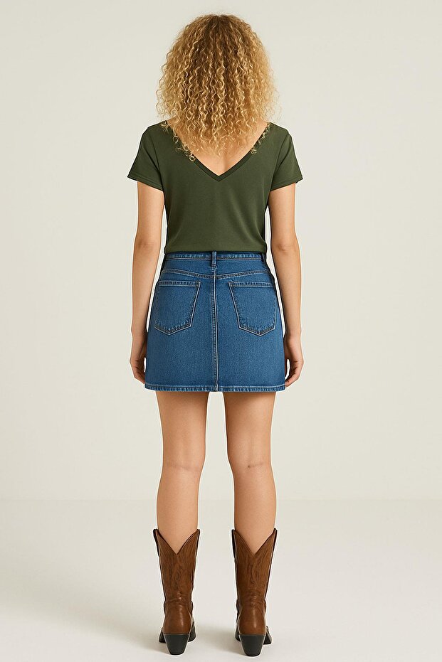 Ön ve Arka V Yaka Basic Pamuklu Tişört - 3