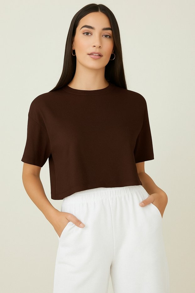 Women's Relaxed Cut Oversize Crop T-Shirt