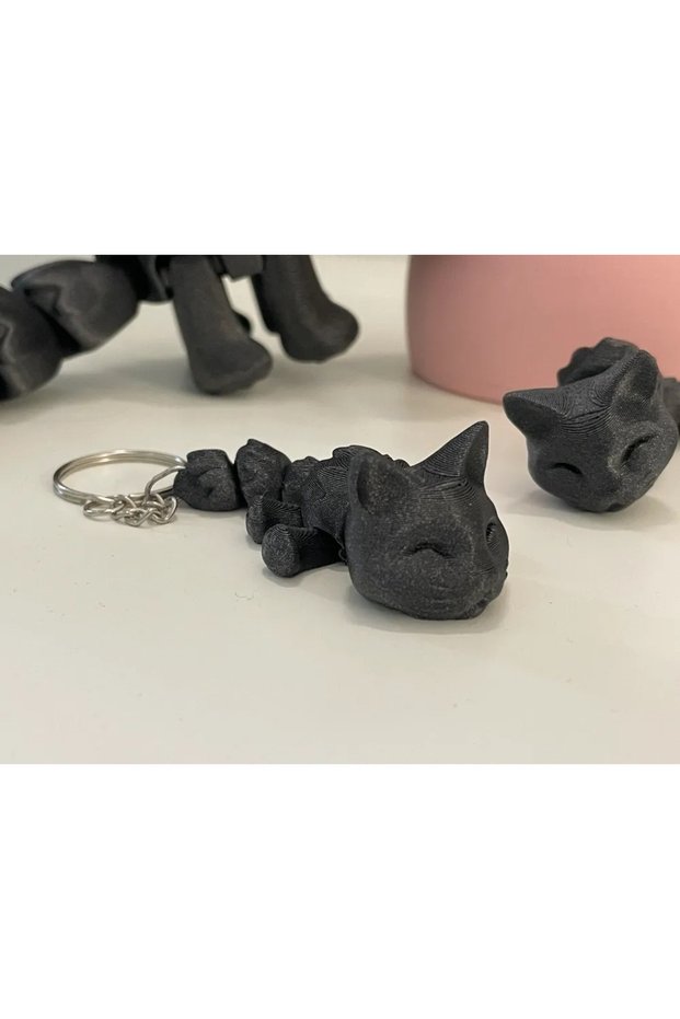 Meow Keychain – with Its Animated and Adorable Design, It's with You!