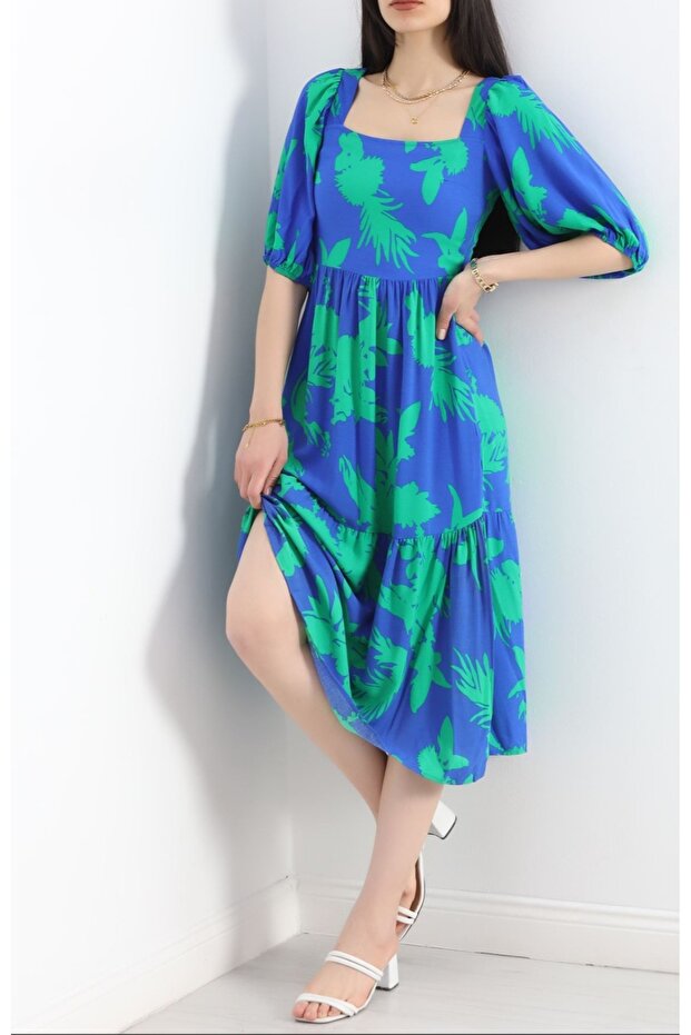 فستان منقوش بياقة مربعة - 1