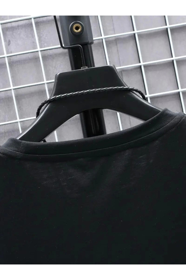 Printed Oversize Crew Neck T-Shirt - Black