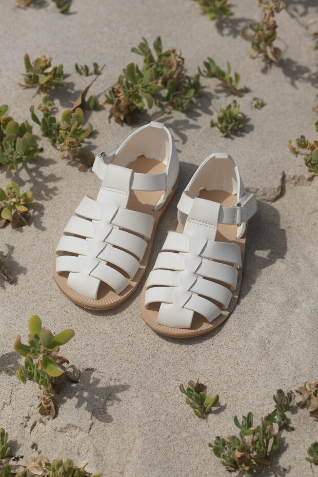 Balıkçı Sandaleti - 1