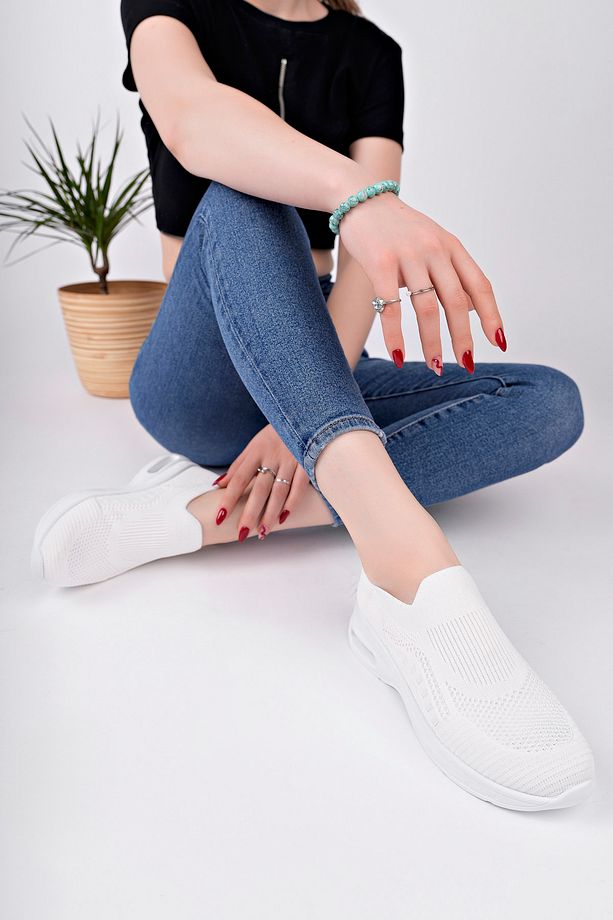 KADIN BEYAZ HAFİF TABAN ANATOMİK TRİKO SNEAKER AYAKKABI - 2