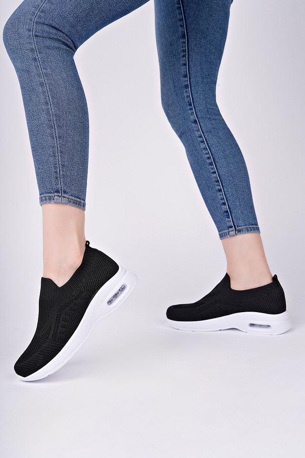 KADIN SİYAH BEYAZ HAFİF TABAN ANATOMİK TRİKO SNEAKER AYAKKABI - 3