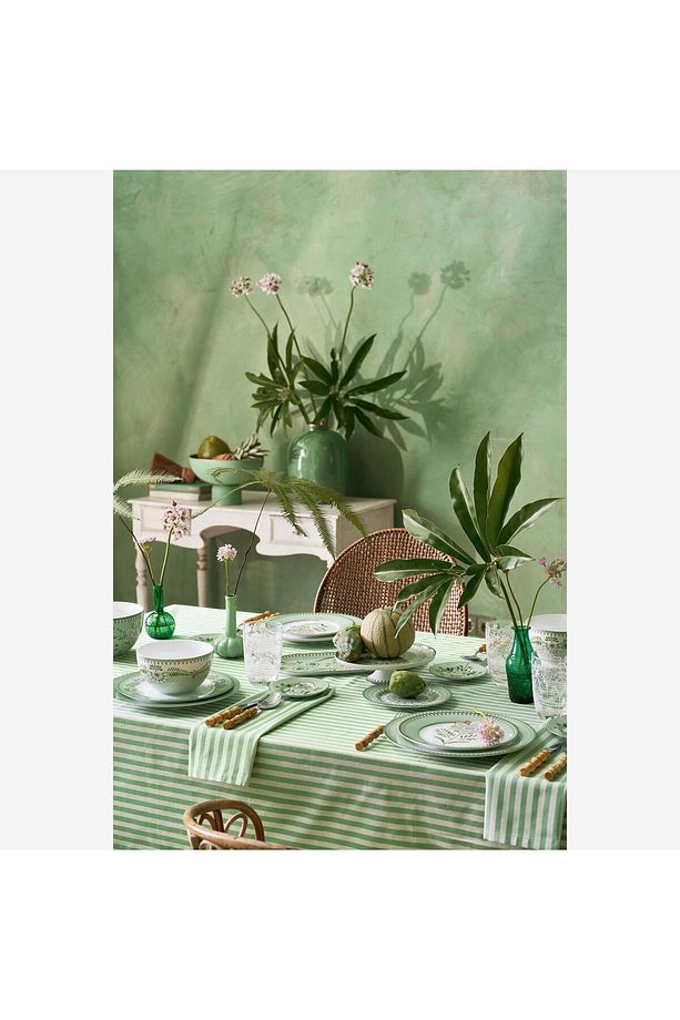 Lily & Lotus Yeşil Porselen Kahvaltı Tabağı 23 Cm - 2