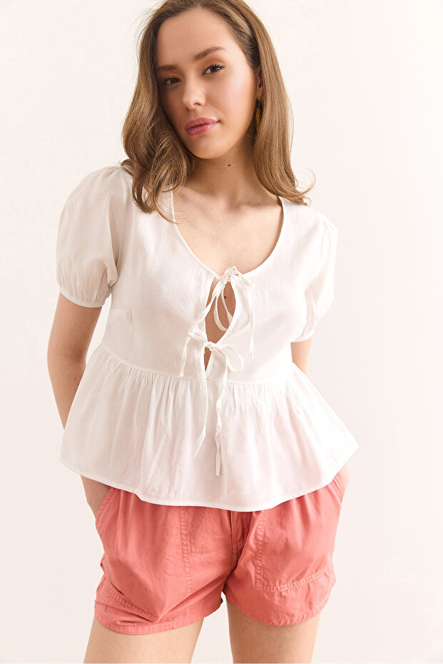 Women's Ecru Lace Detailed Woven Blouse Blz-19002947