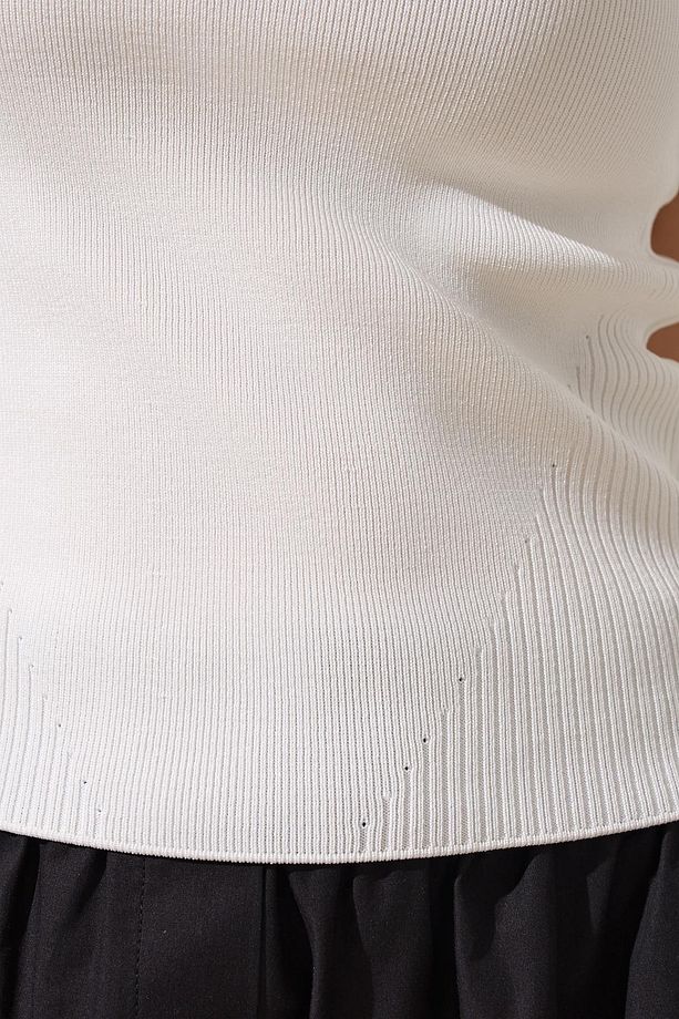 Ekru Kolsuz Crop Triko Bluz - 5